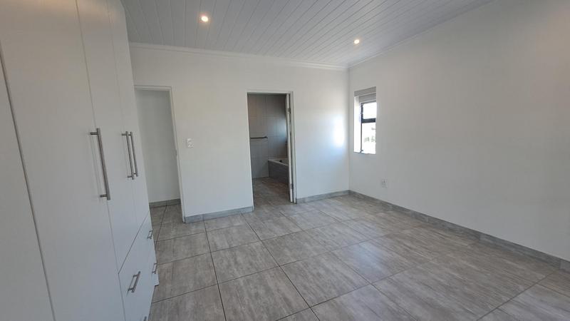 3 Bedroom Property for Sale in Stilbaai Wes Western Cape